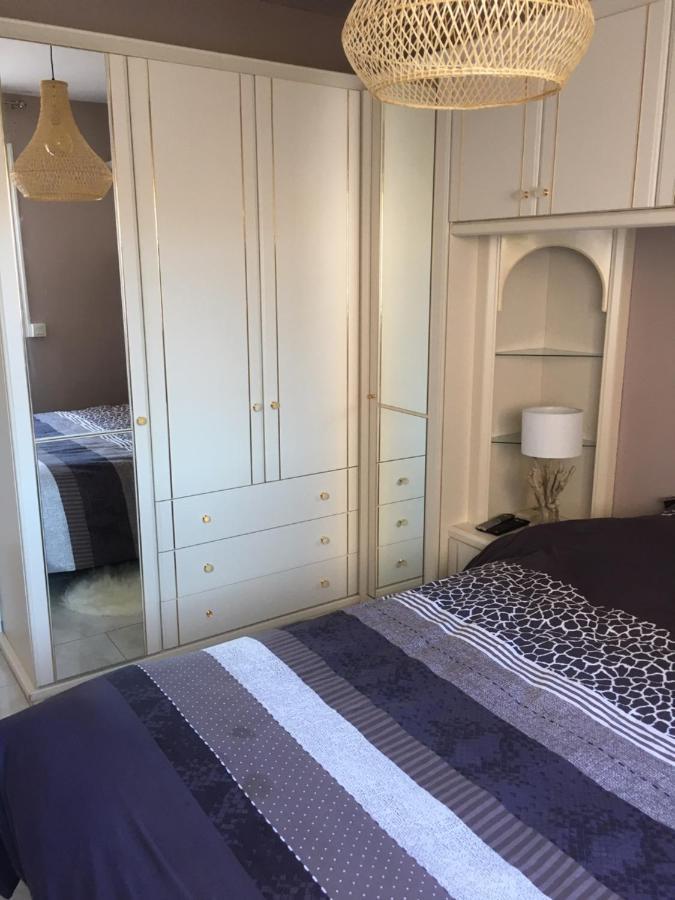 Mazet De La Mer 54M2 Lavandou 100M Plage Avec Piscine Льо Лаванду Екстериор снимка